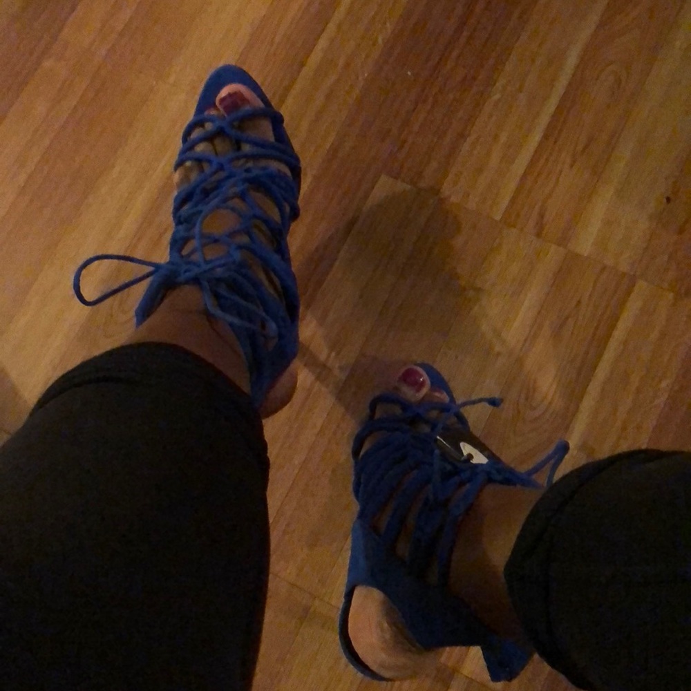 Zara Sexy electric blue gladiator sandals!
